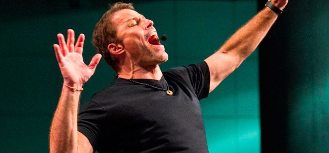 Tony ribbons tiene entre sus habitos madrugar