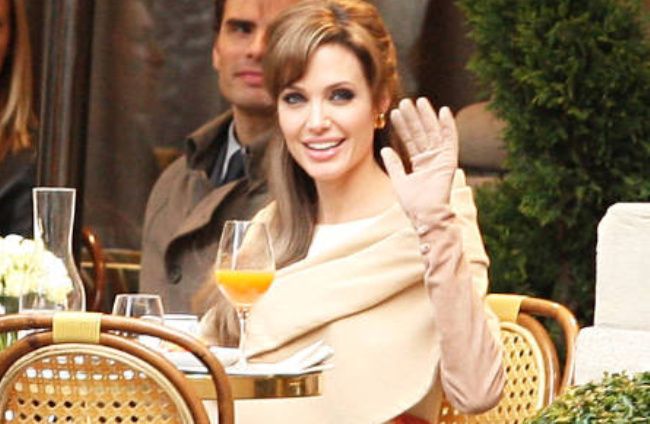 Turista - angelina Jolie errores de dinero