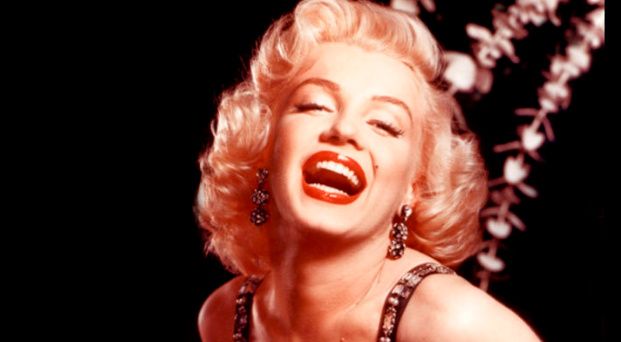 cita de Marilyn Monroe sobre el dinero
